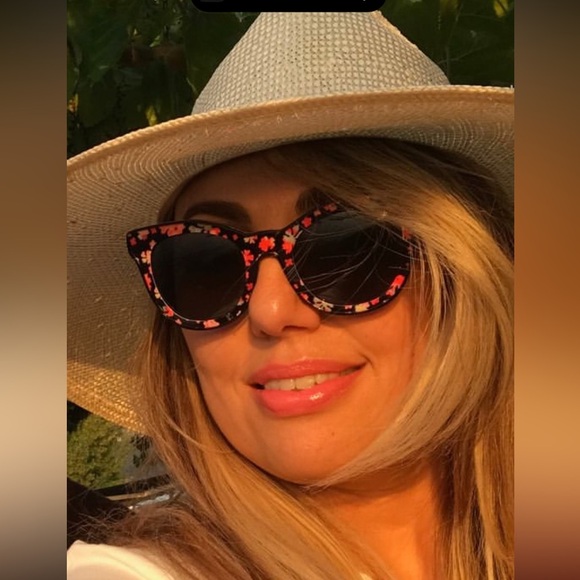 PREEN BY THORNTON BREGAZZI
Bromley Wayfarer Tinted Sunglasses - Picture 11 of 12